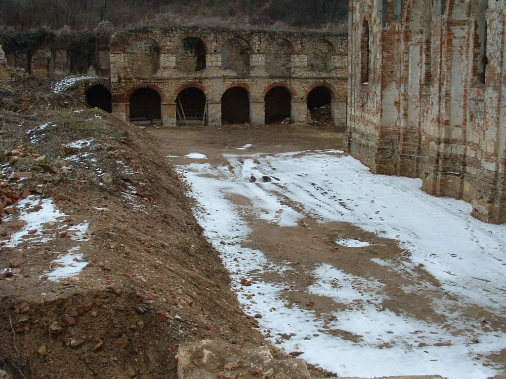 Фотографија из галерије Манастира Кувеждин, 2006 (2)